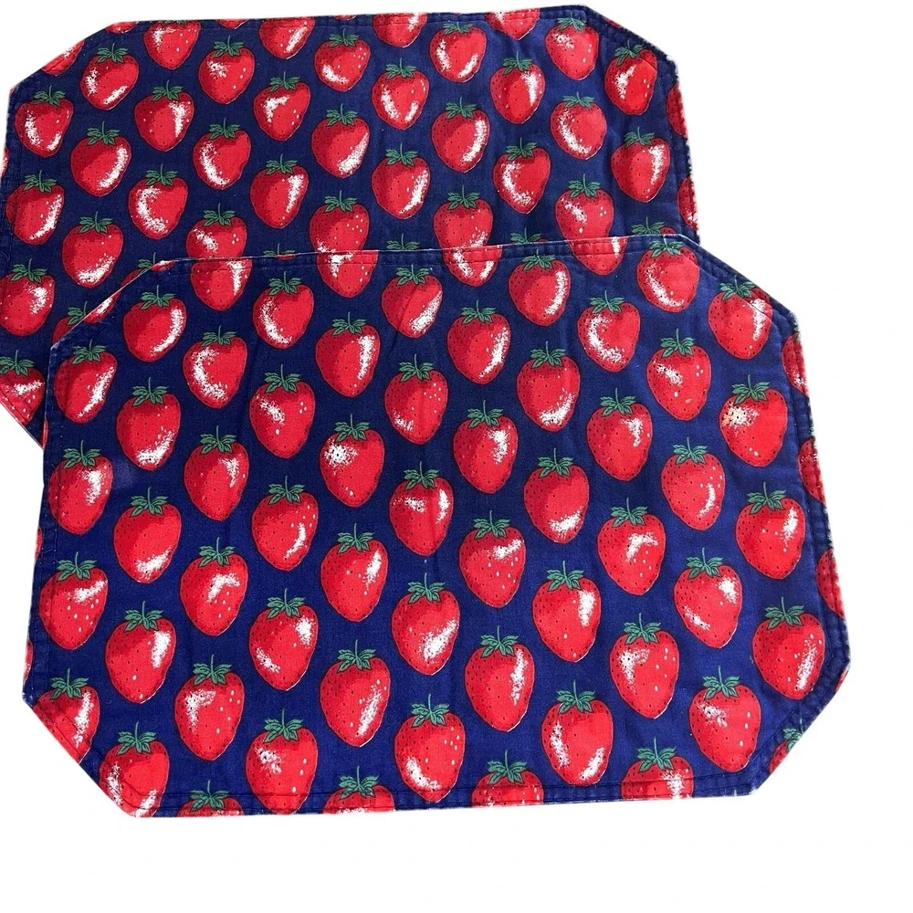 Vintage Strawberry Print Red & Navy Quilted Table Placemats LOT Of 4